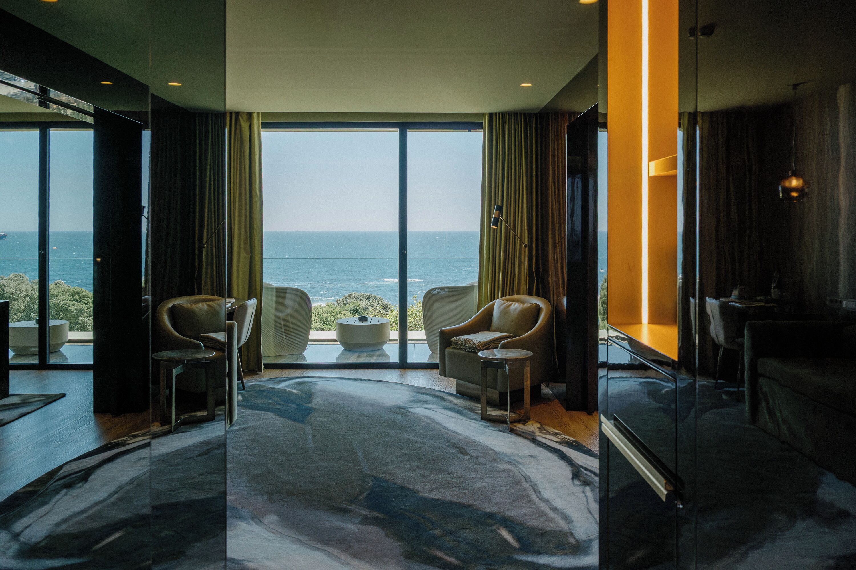 onice ocean view suite | beach/ocean view