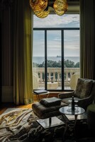 Vila Foz Suite | Premium bedding, memory foam beds, minibar, in-room safe