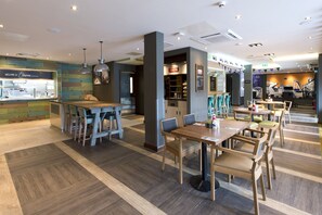 Restaurant - Premier Inn Wadebridge (Wadebridge)