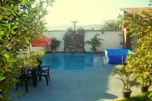 Outdoor pool, pool loungers