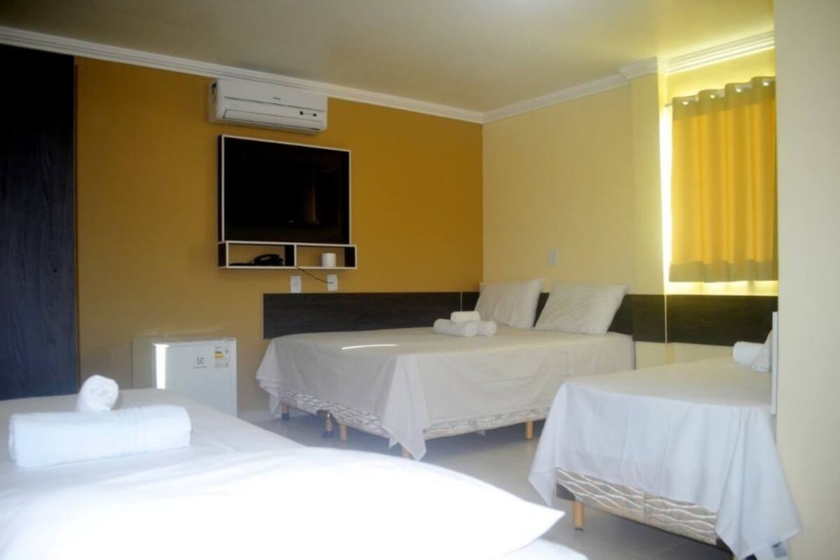 Departamento familiar | Minibar, cortinas blackout, tabla de planchar con plancha y wifi gratis 