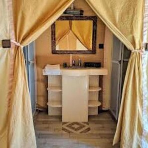 Bathroom - Erg Chebbi Camel Trek Camp (Taouz)