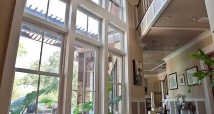 Luxury Estate. Secluded Folly Beach Home with Infinity Pool!