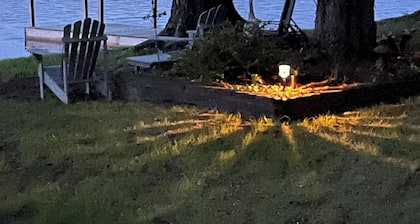 Waterfront Home with Stunning Views .. Dog friendly , and great fishing !!!