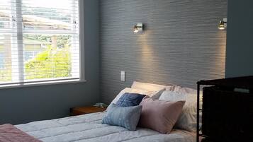 2 Schlafzimmer, BĂŒgeleisen/BĂŒgelbrett, BettwĂ€sche