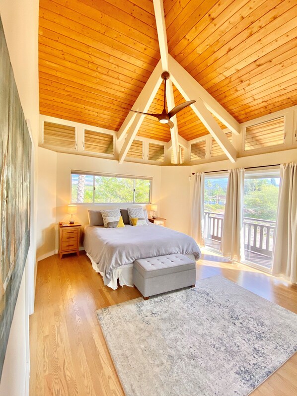 6 bedrooms, iron/ironing board, WiFi, bed sheets