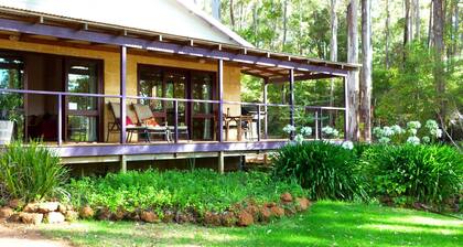 Kangaroo Creek Forest Grove Chalets