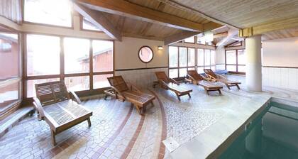 LES ARCS - ARC 2000 - APARTMENT WITH POOL IN CHALET - 3 ROOMS - SKIS ON FOOT