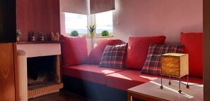 Télévision, cheminée