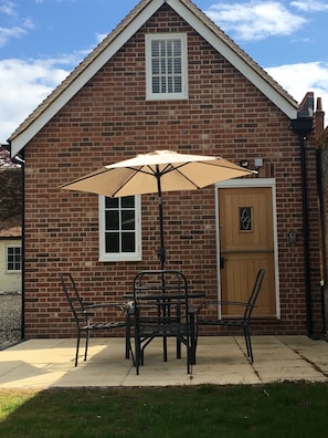 Outside dining area 