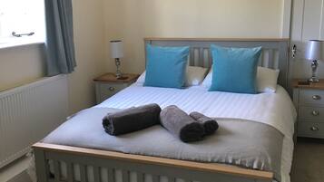 3 Schlafzimmer, BĂŒgeleisen/BĂŒgelbrett, Reisekinderbett, kostenloses WLAN