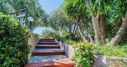 Villa with exclusive swimming pool 5 minutes from the sea