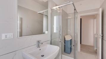 Haartrockner, Handtücher