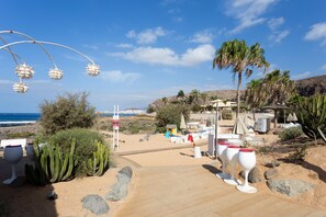 Beach - Bungalow Palm Mar with pool and garden (Palm - Mar)