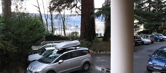Fully furnished holiday apartment 4 * rated - very pleasant - 700 sq feet