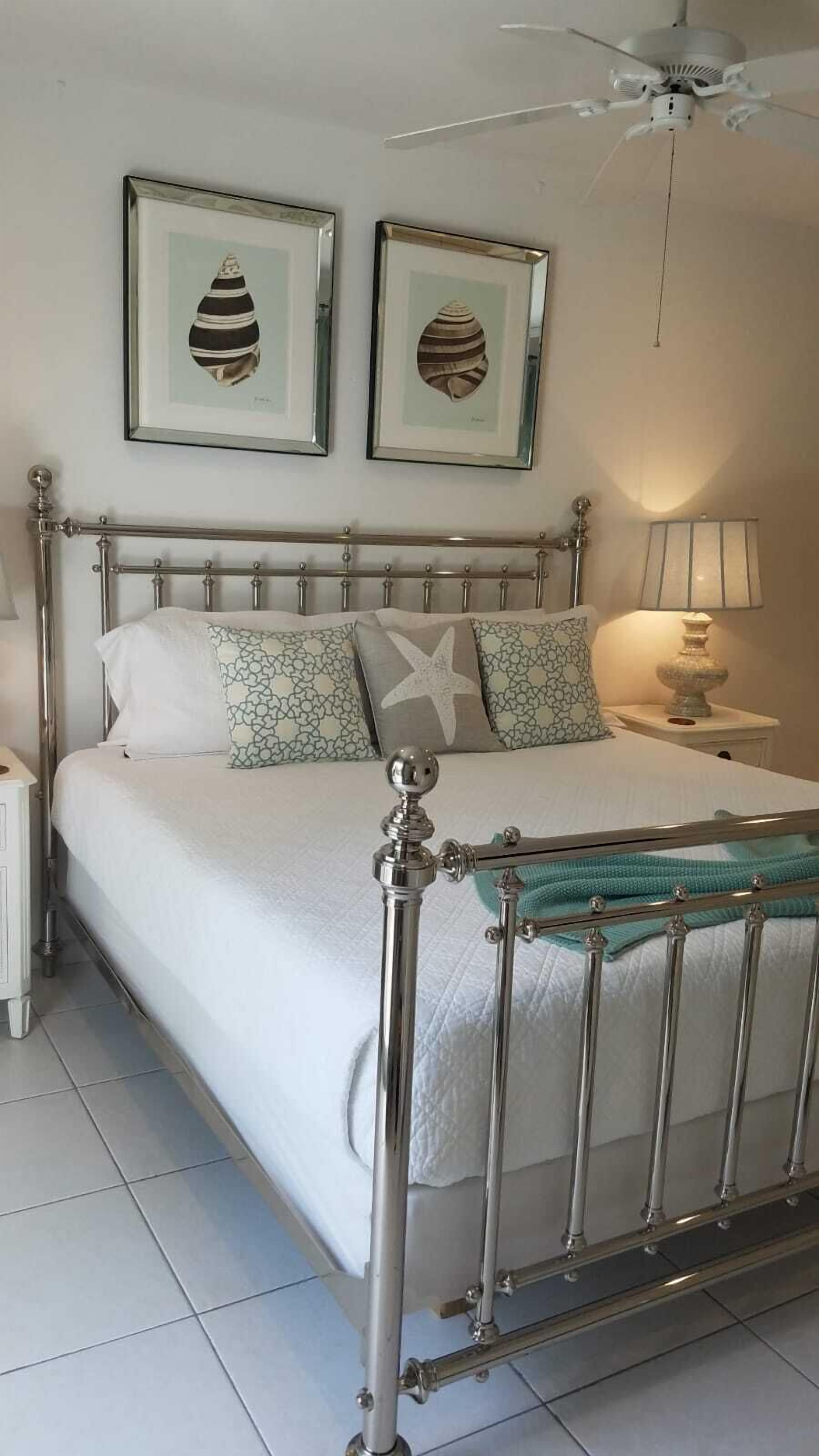 2 bedrooms, in-room safe, iron/ironing board, travel crib