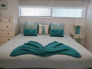 2 bedrooms, in-room safe, iron/ironing board, travel cot