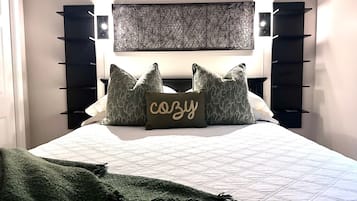 2 多间卧室、熨斗/熨衣板、免费 WiFi、床单