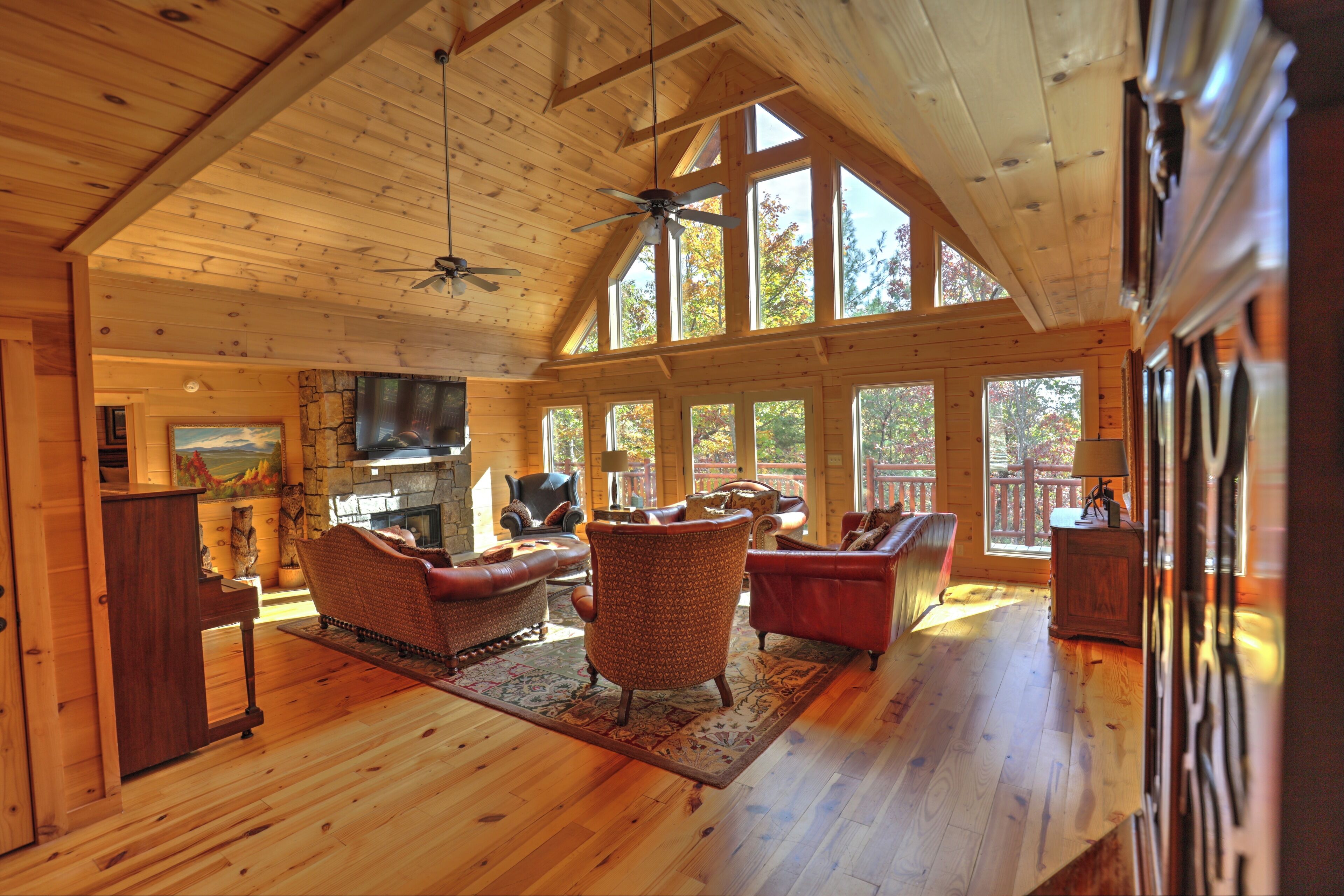 TV connectée, cheminée, jeux vidéo, table de tennis de table