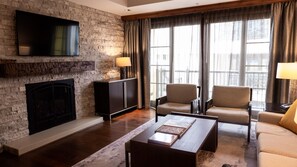 Smart-TV, peis, TV-spill og DVD-spiller