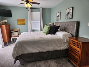 2 soverom, strykejern/-brett, wi-fi og sengetøy