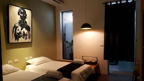 Classic Double Room, Multiple Beds, Non Smoking | Free WiFi - Sweethome37 (New Taipei City)