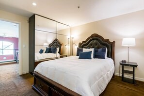 2 bedrooms, iron/ironing board, free WiFi