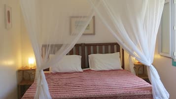 5 bedrooms, in-room safe, iron/ironing board, free WiFi