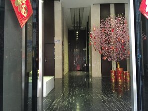 Interior entrance - Elysee Boutique Hotel (Shenzhen)