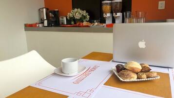 Petit déjeuner continental compris tous les jours