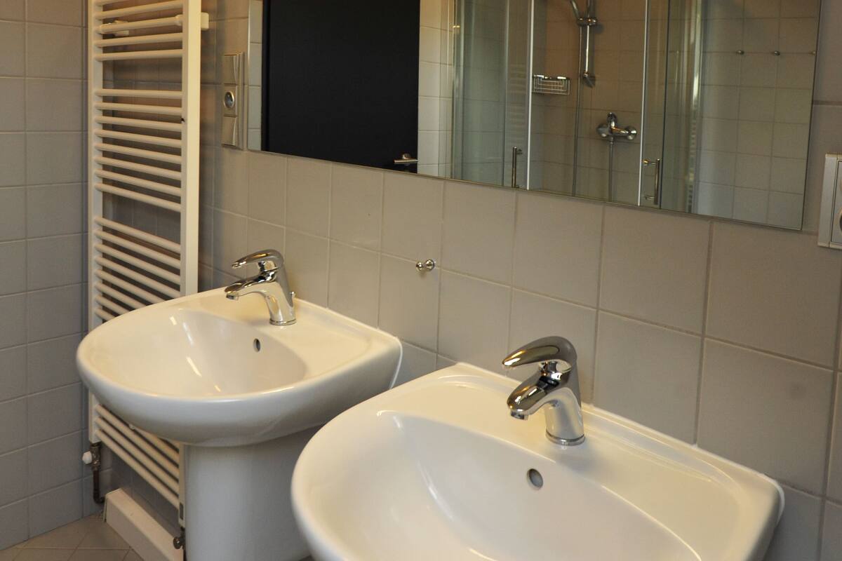 Gratis toiletartikler, håndklæder, Sæbe, Toiletpapir