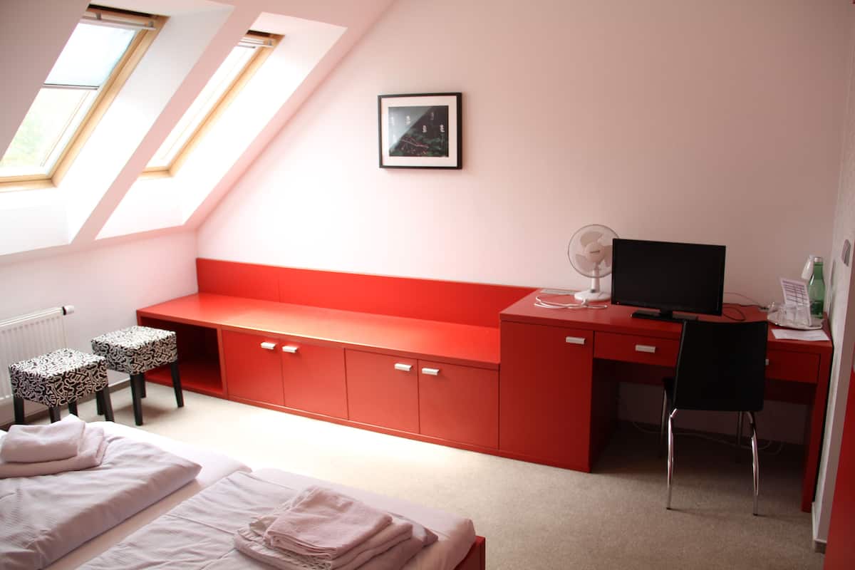 Kamar Triple Comfort | Seprai linen
