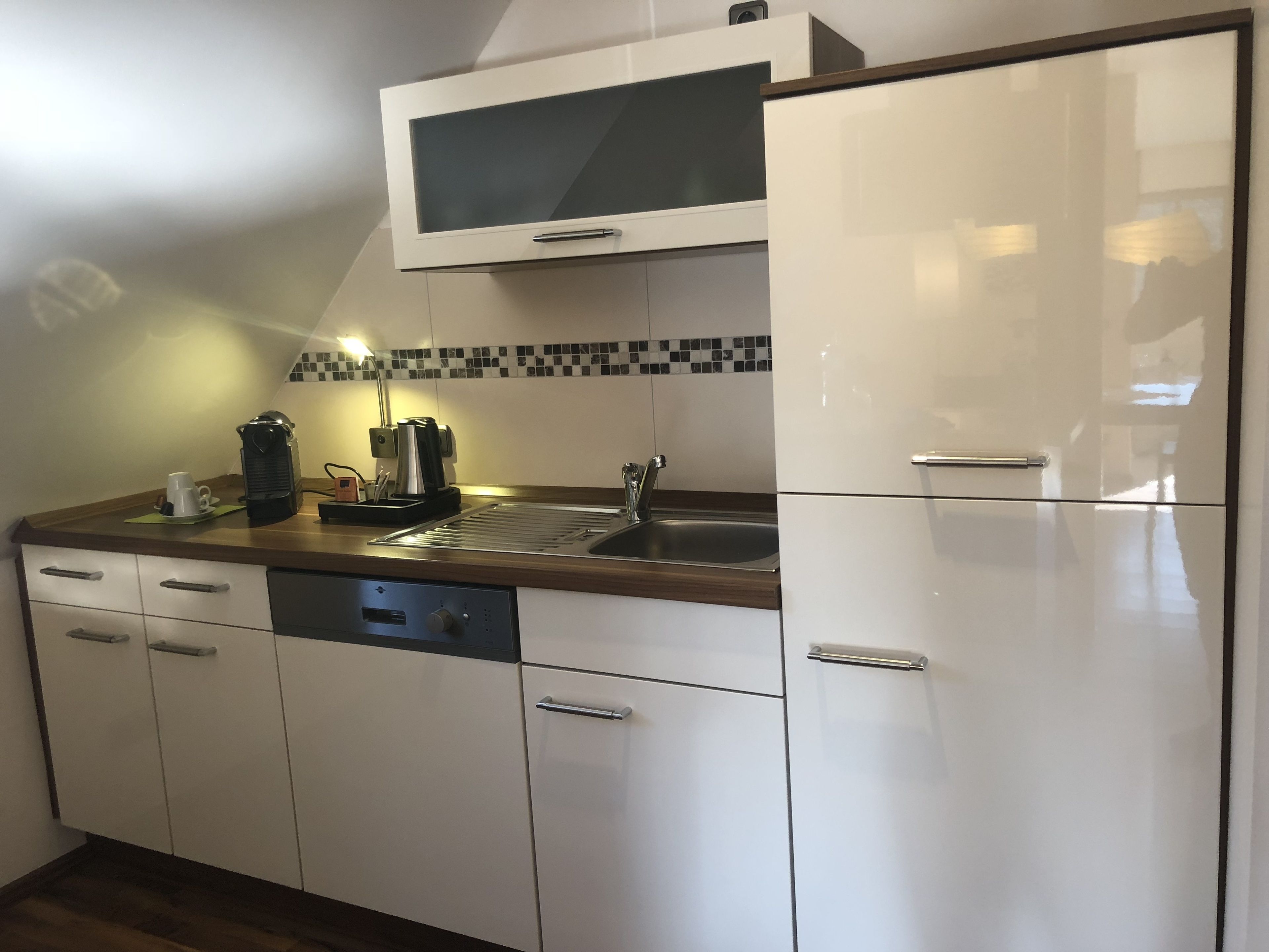 exclusive apartment, resort view | hypo-allergenic bedding, in-room safe, individually decorated