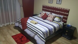 Room - Harris Apartments (Harare)