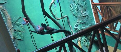 تفاصيل الفندق من الخارج