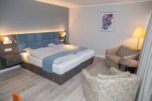 Hypo-allergenic bedding, minibar, desk, free WiFi - Hotel Willmeroth (Windeck)