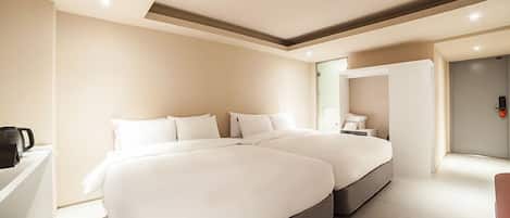 Deluxe Twin Room | Free WiFi, bed sheets, wheelchair access