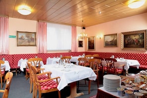 Restaurant - Hotel Lonac (Duisburg)