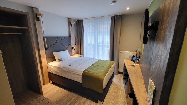 Comfort Single Room | Hypo-allergenic bedding, in-room safe, laptop workspace, soundproofing - Hotel & Restaurant Merfelder Hof (Duelmen)