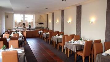 Dagelijks ontbijtbuffet inbegrepen