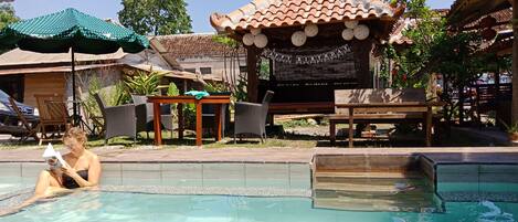 Outdoor pool, pool loungers