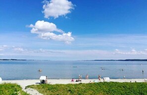 On the beach - Strandhotel Lodge am Meer (Gluecksburg)