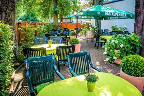 Terrace/patio - Hotel Restaurant Hackmann-Atter (Osnabrueck)