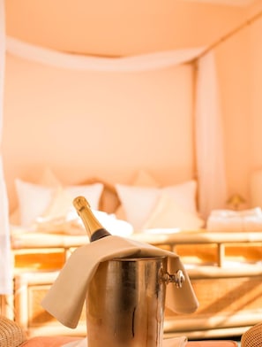 Escritorio y wifi gratis