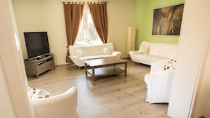 Ảnh chưa phân loại, 5 trong số 31 ảnh, nút