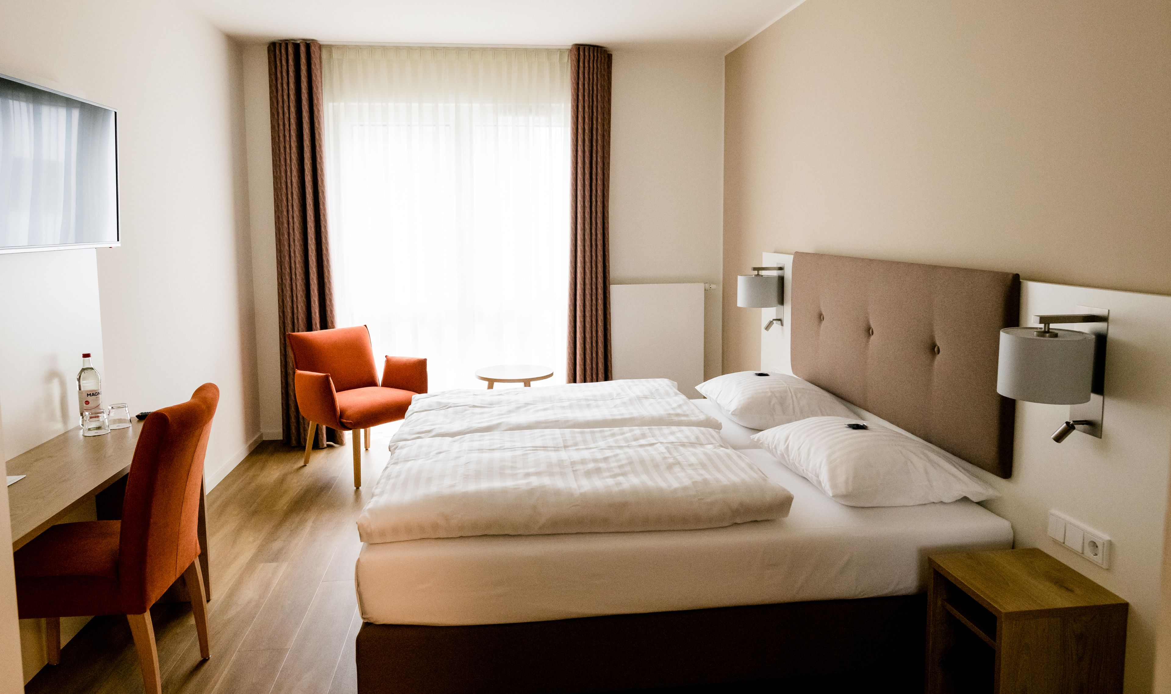 hypo-allergenic bedding, individually furnished, desk, laptop workspace