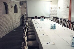 Meeting facility - Hotel & Restaurant Bei Baki (Sehnde)