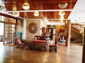 Sala de estar en el lobby