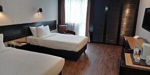 Superior Twin Room, 2 Single Beds | Egyptian cotton sheets, premium bedding, memory-foam beds, desk - TF Riverside Hotel (Malacca City)