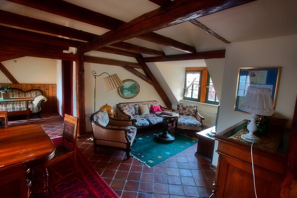 Apartment | Living area